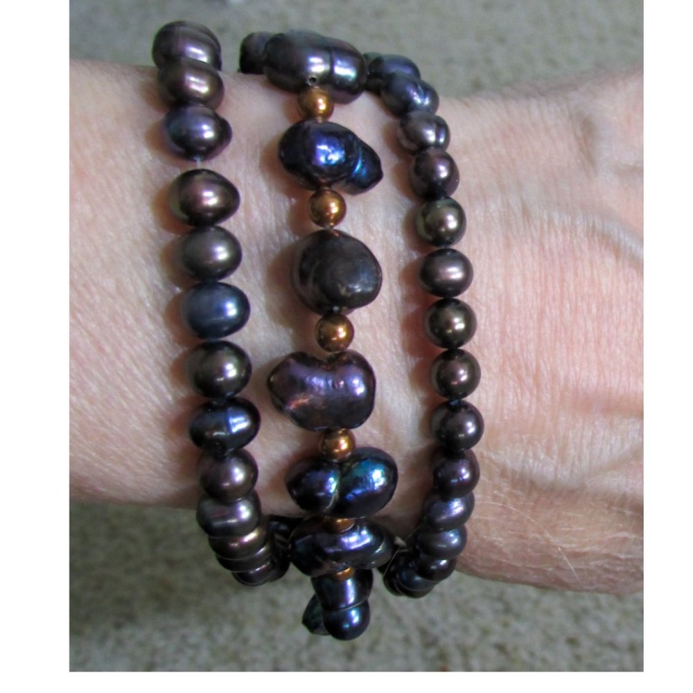 Black Baroque Freshwater Pearl Bracelet